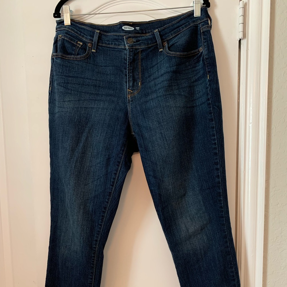 Old Navy skinny curvy jeans size 12, dark weathered rinse